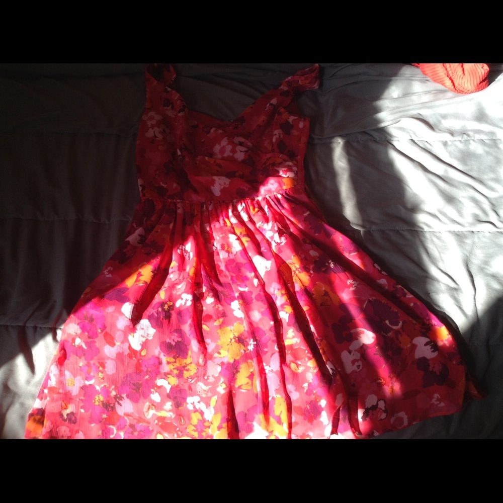 Flowery Express Dress